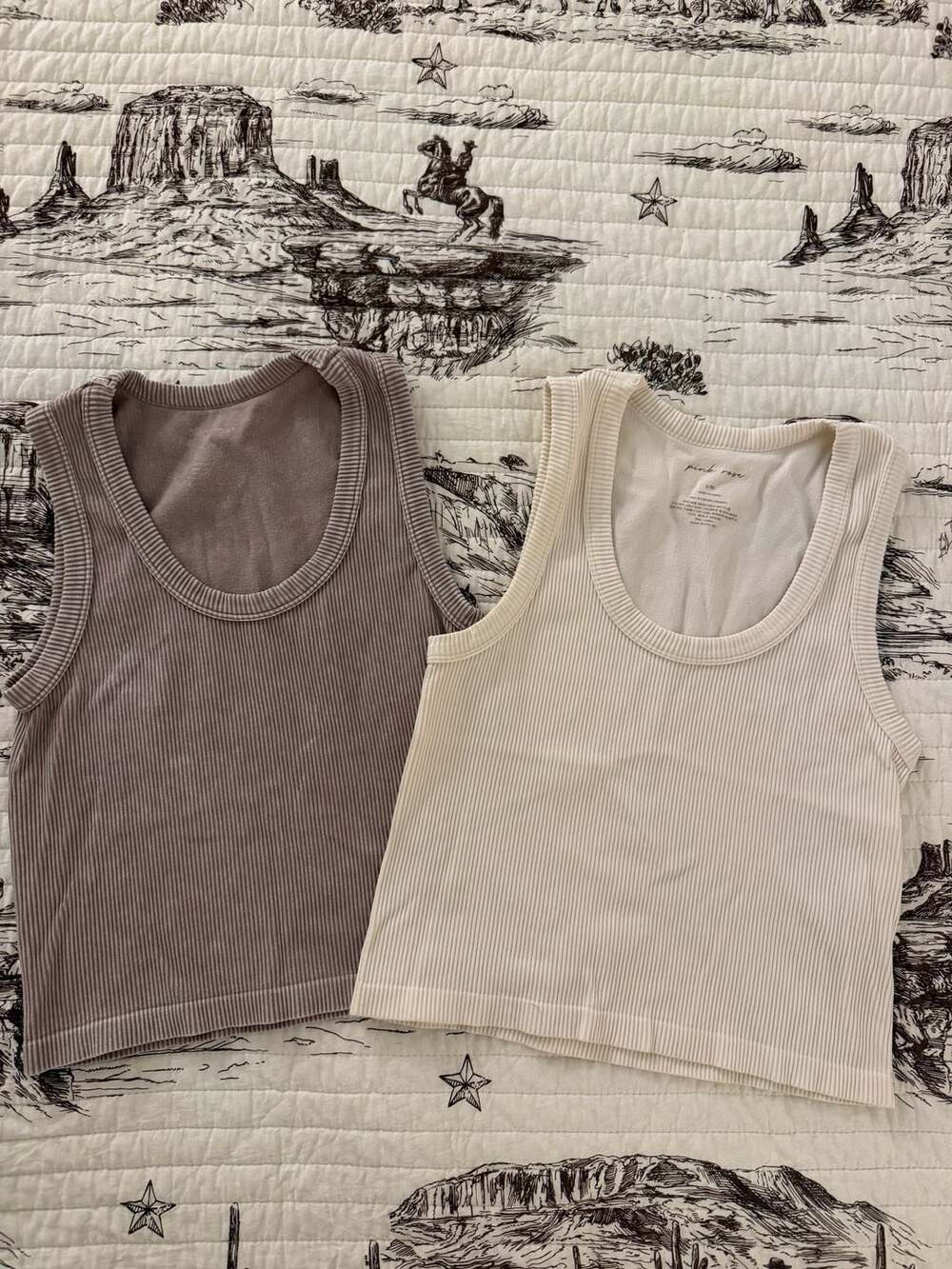 Pink Rose Ribbed Tank Top Set Size L/XL Brown Beige 2 Pack
